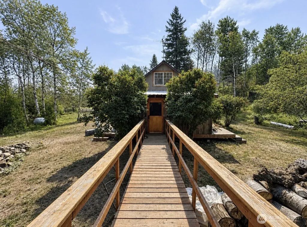 1066 A Ellemeham Mountain Road, Oroville