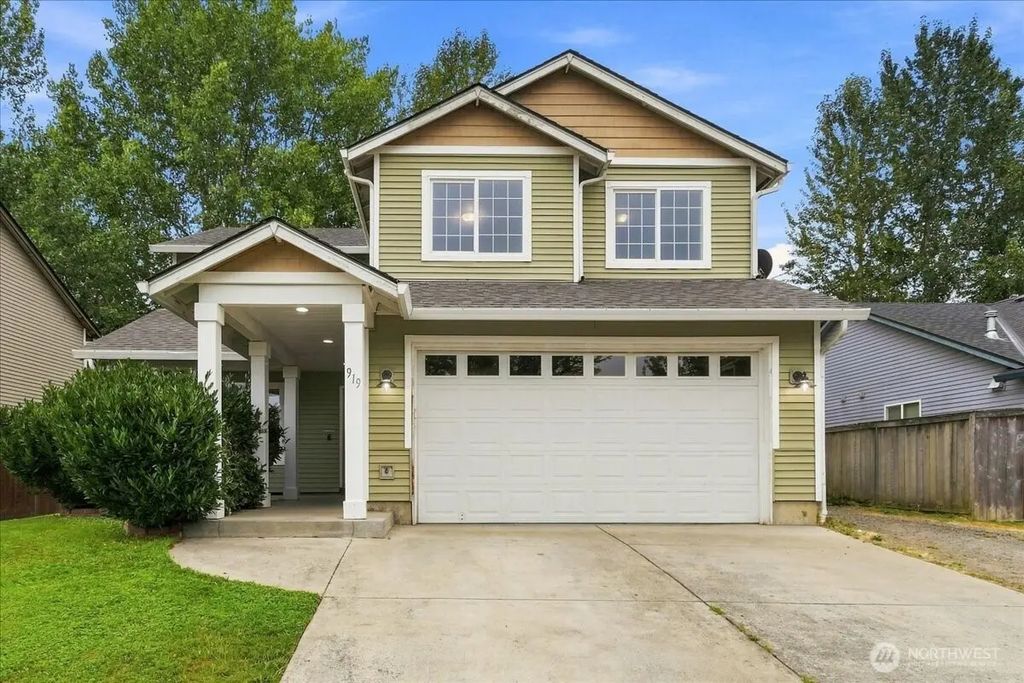 919 Nw 11th Avenue, Battle Ground