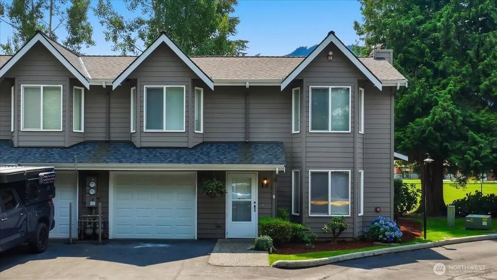 321 Se Orchard Dr. 13, North Bend