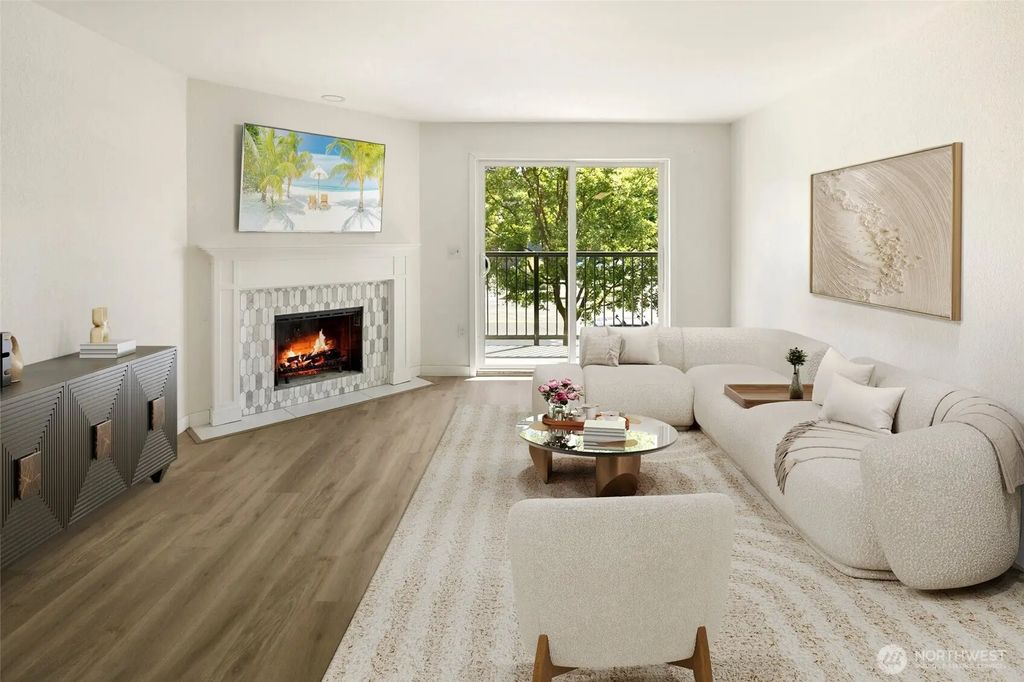 9255 Greenwood Avenue N 27, Seattle