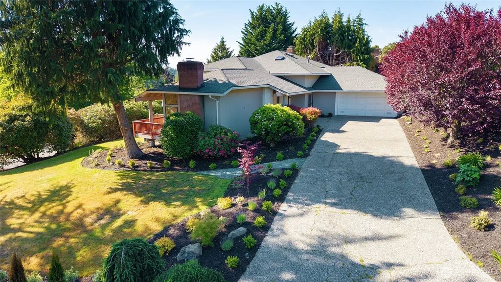 8808 Ne 14th Street, Clyde Hill