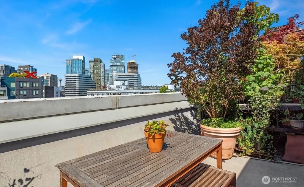 417 E Pine Street 211, Seattle