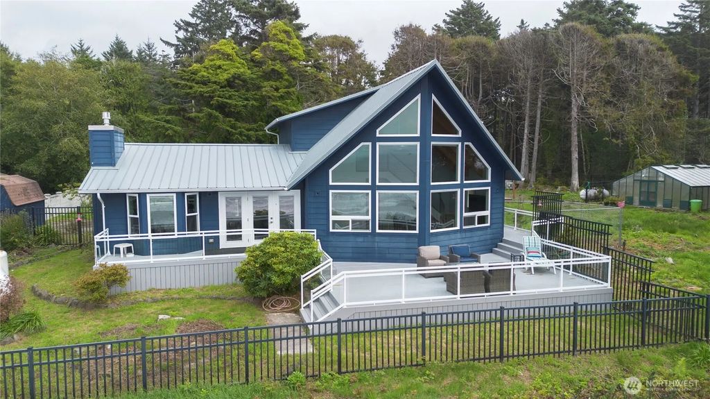 4631 State Route 109, Moclips