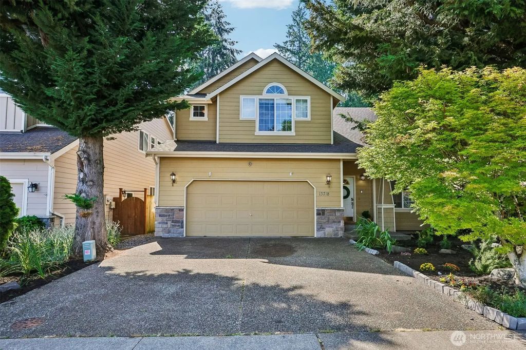 13718 43rd Avenue Se, Mill Creek