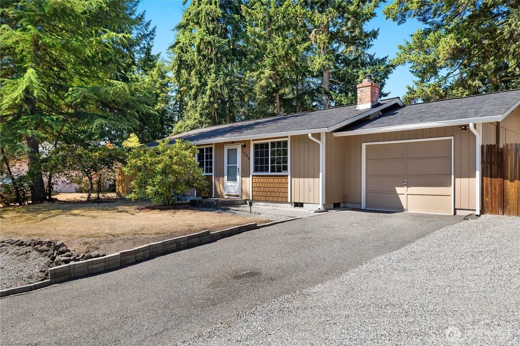 1706 Foxfire Drive Se, Olympia