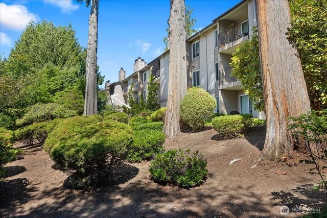 11637 100th Avenue Ne 2c, Kirkland