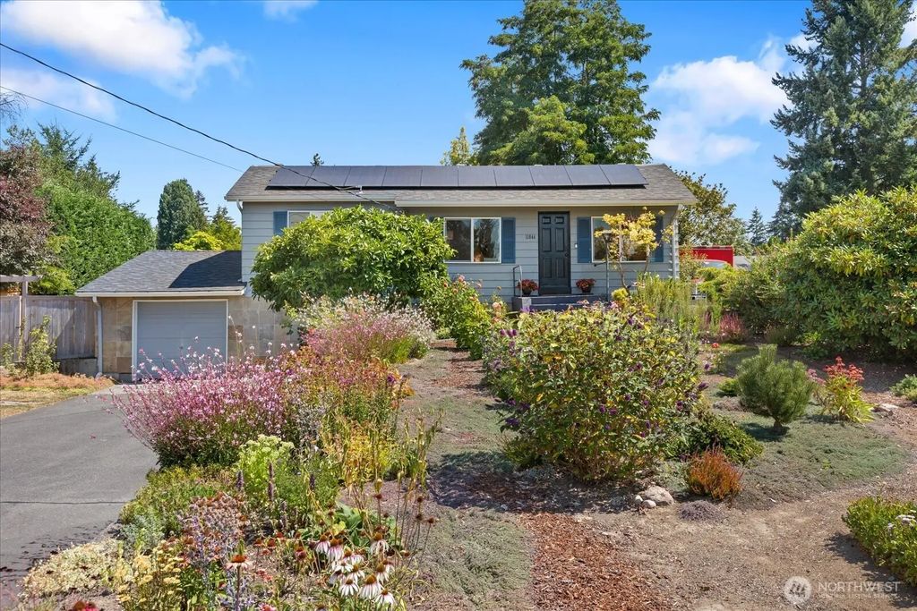 11044 26th Avenue Sw, Seattle