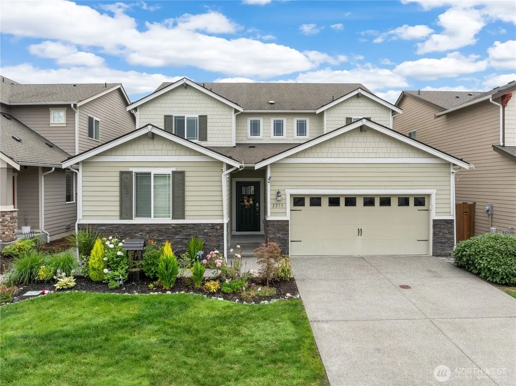 2213 97th Avenue Ct E, Edgewood