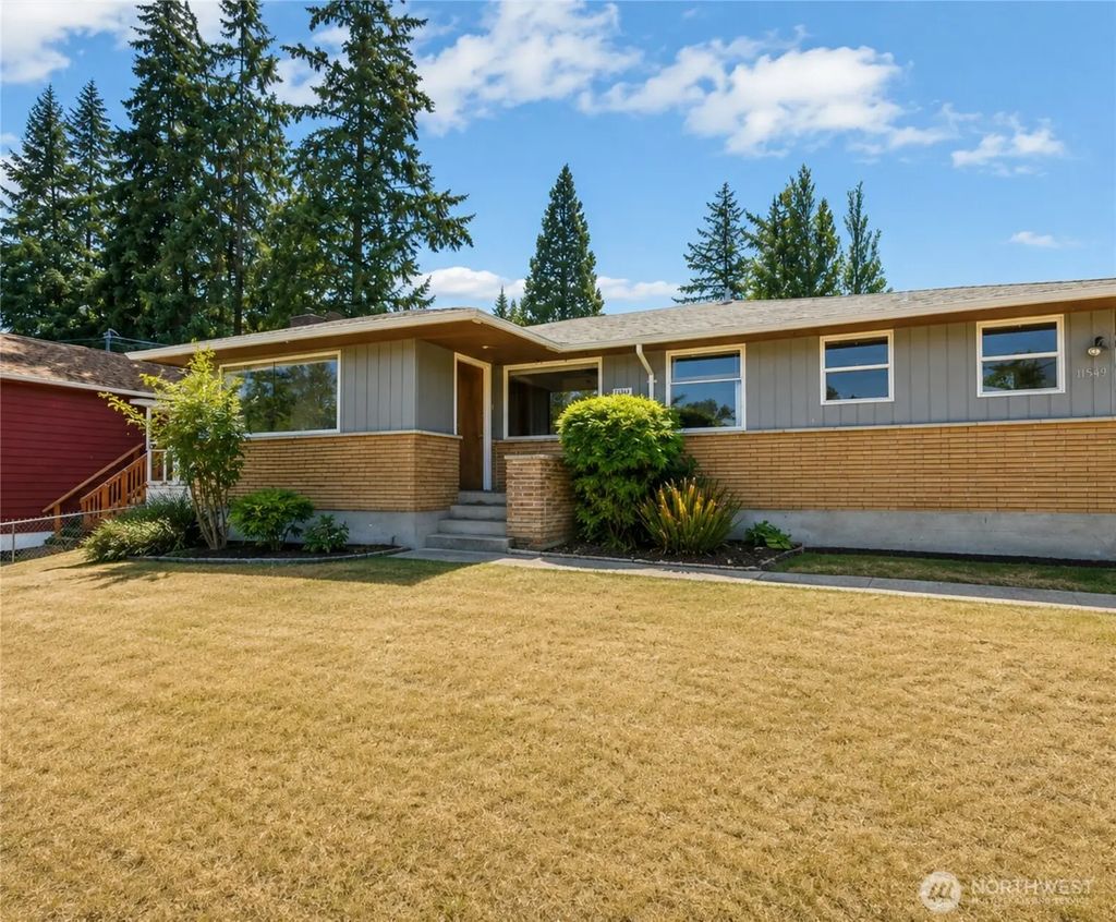 11549 N Park Avenue N, Seattle