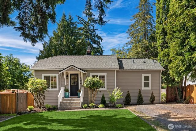 14345 36th Avenue Ne, Seattle