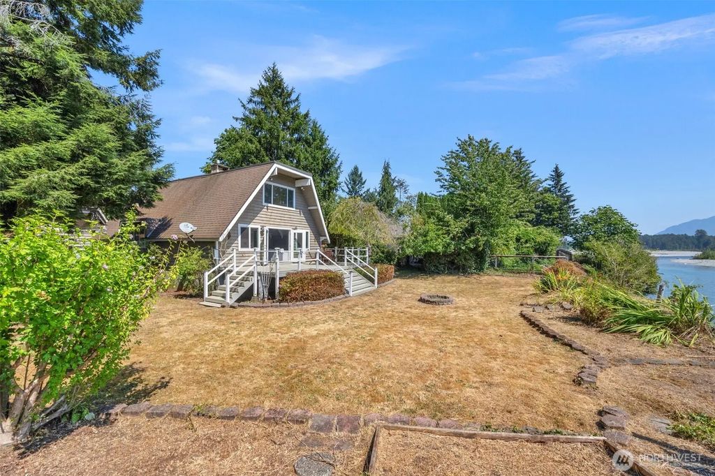 1010 Dyer Road, Sultan