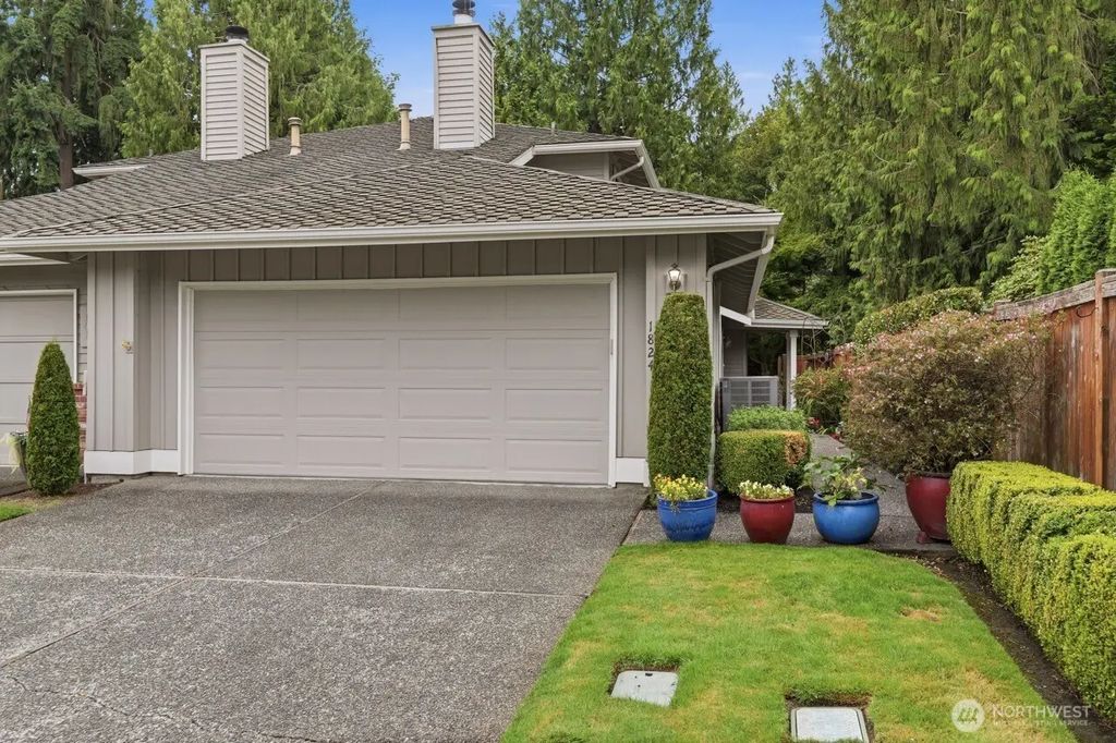 1824 Mill Pointe Drive Se, Mill Creek