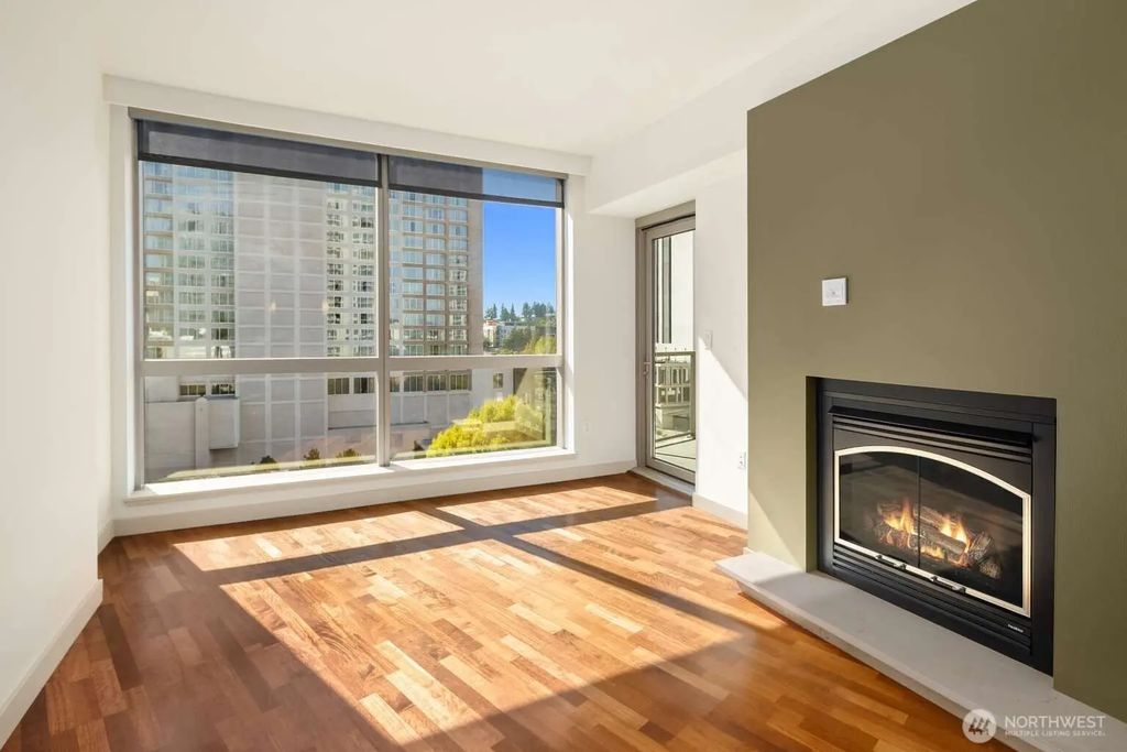10610 Ne 9th Place 903, Bellevue