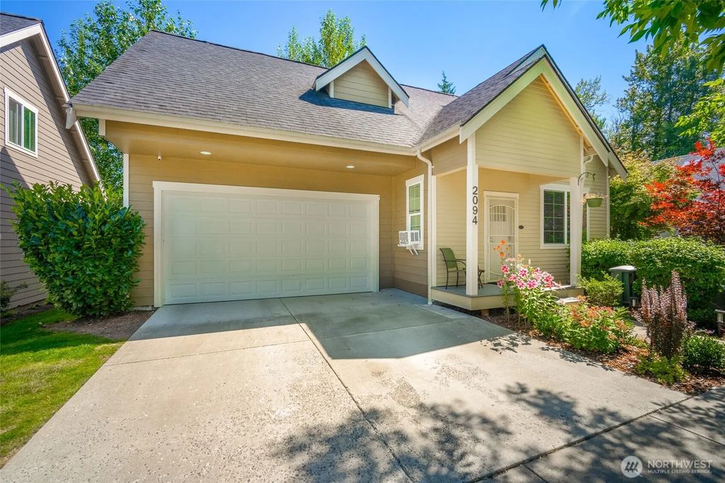 2094 Calico Loop, Ferndale