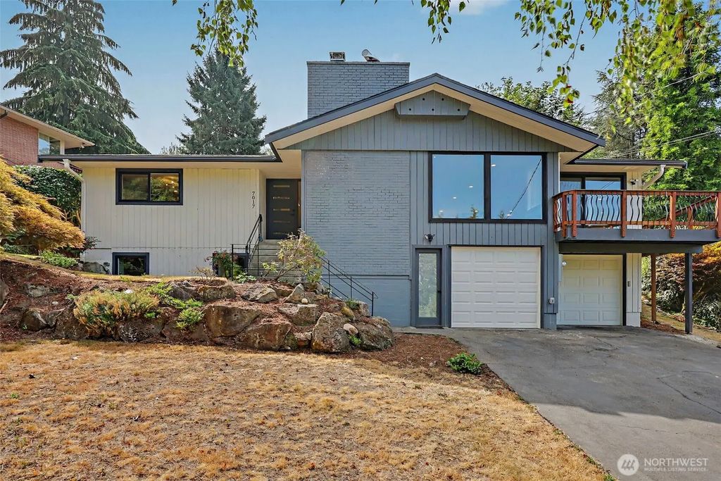 7017 Ne 155th Place, Kenmore