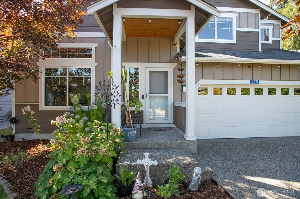 420 Barry Loop, Mount Vernon
