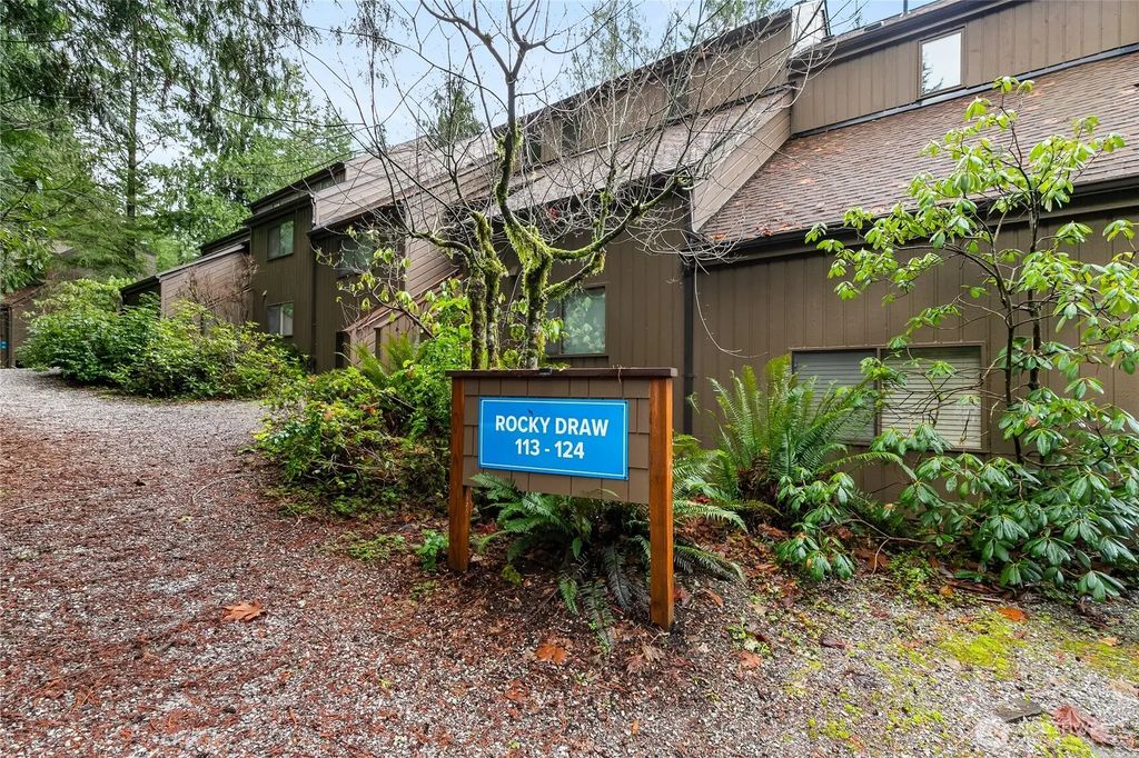 10500 Mt Baker Hwy 122, Deming