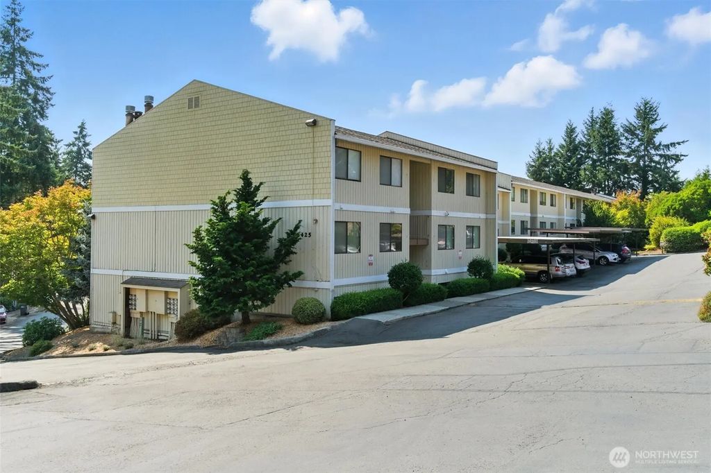 26425 Pennsylvania Avenue Ne 34, Kingston