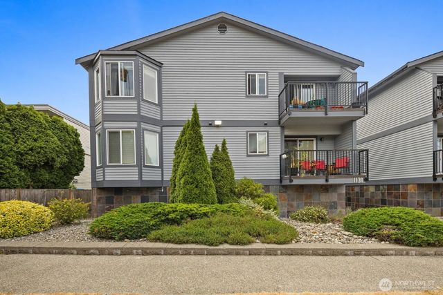 1131 N 93rd Street 6, Seattle