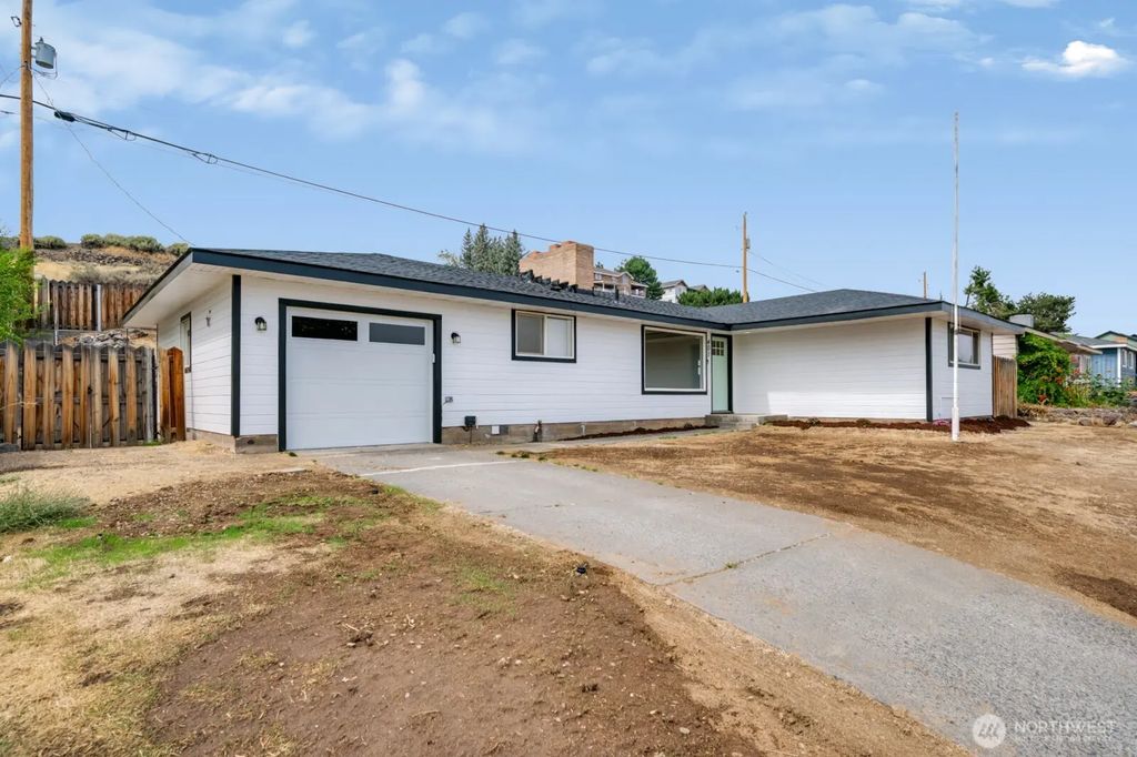 401 Patrick Road, Ephrata