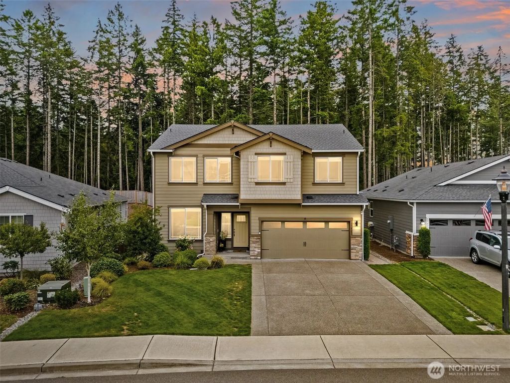 17803 130th Avenue E, Puyallup