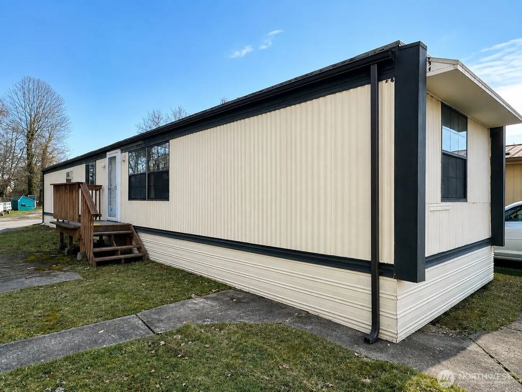 8522 37th Street Ct E 66, Edgewood