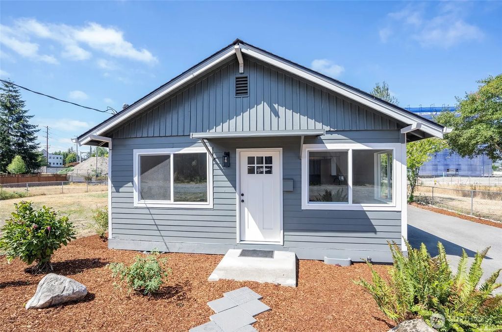 3574 S Crandall Lane, Tacoma