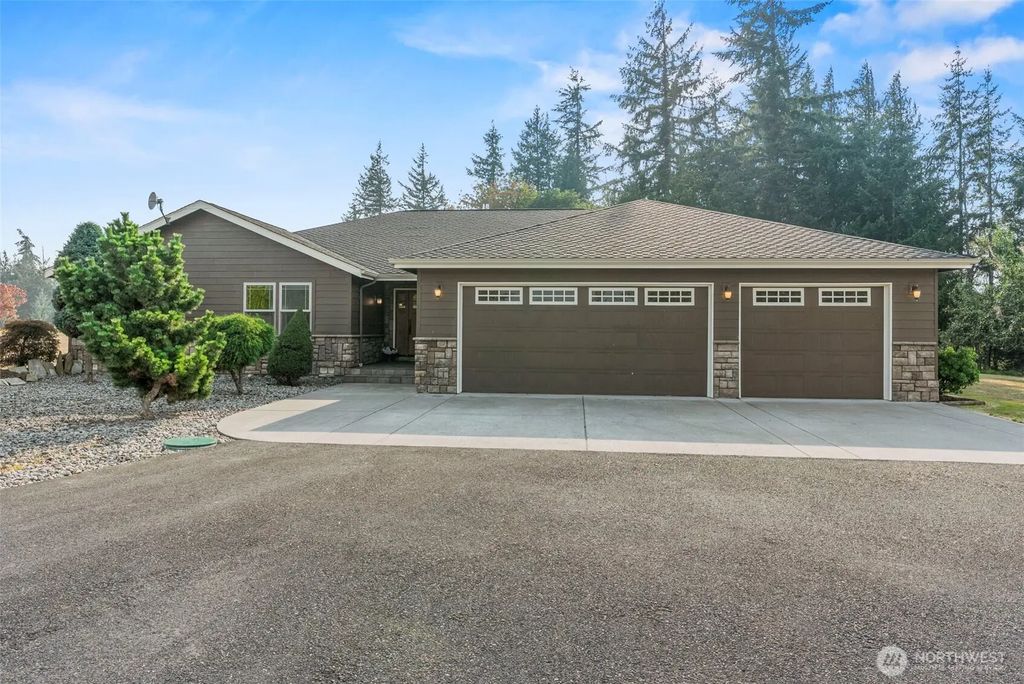 503 Cemetery Road, Kalama