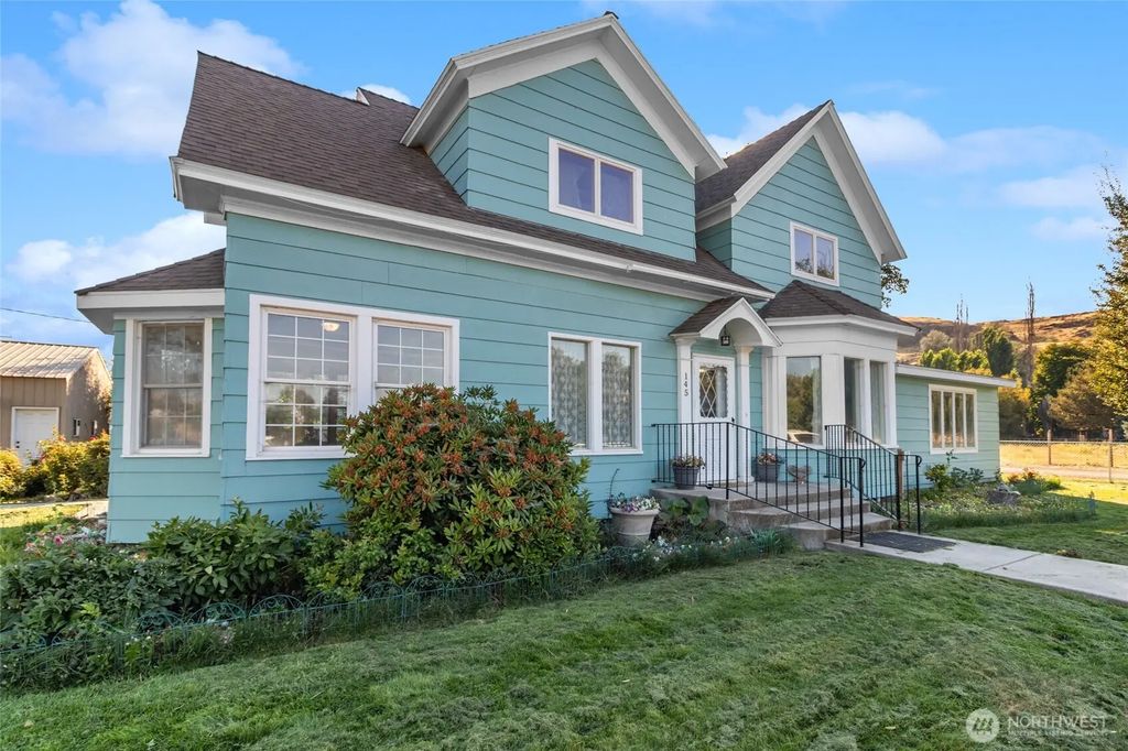 145 W Cooper Avenue, Washtucna