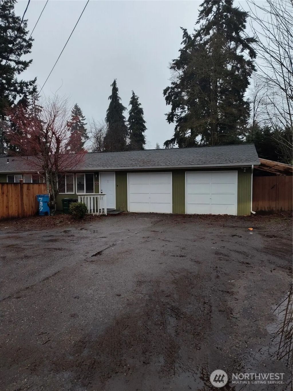737 N 184th Street B, Shoreline