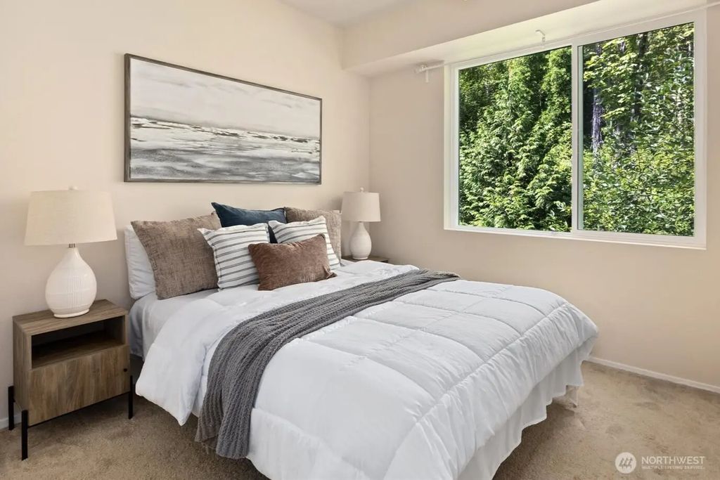 3213 Harbor Avenue Sw 301, Seattle