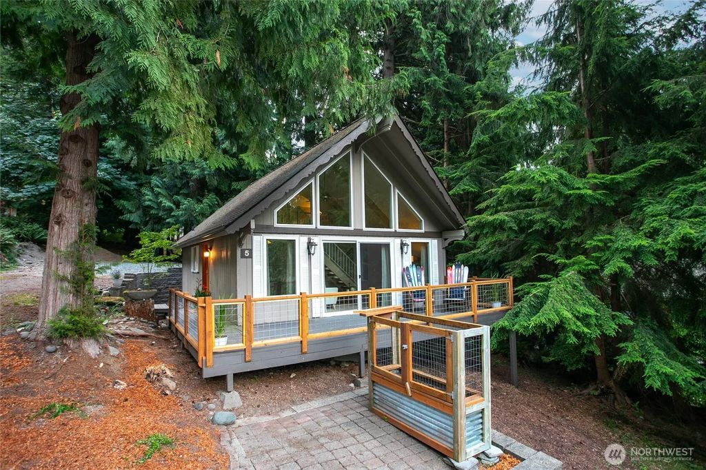 5 Misty Ridge Court, Bellingham