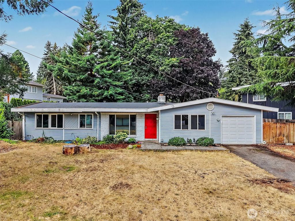29751 3rd Avenue S, Federal Way