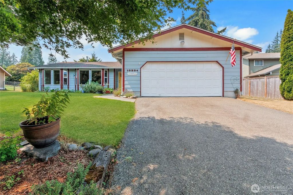 10304 63rd Ave Court E, Puyallup