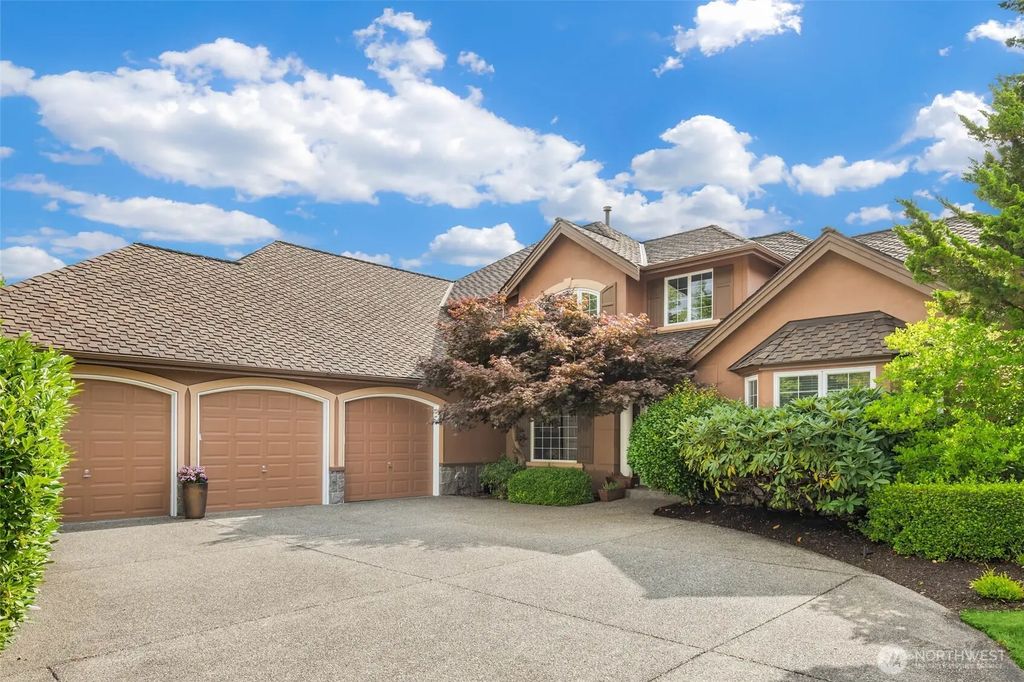 27183 Se 26th Place, Sammamish