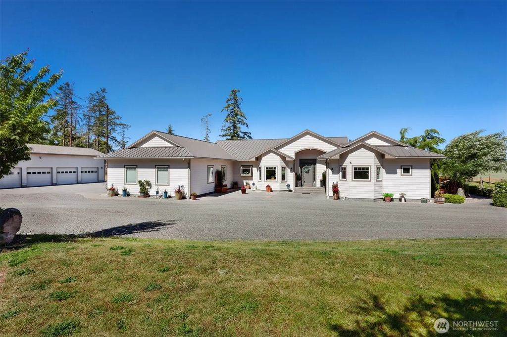 203 Delta Way, Sequim