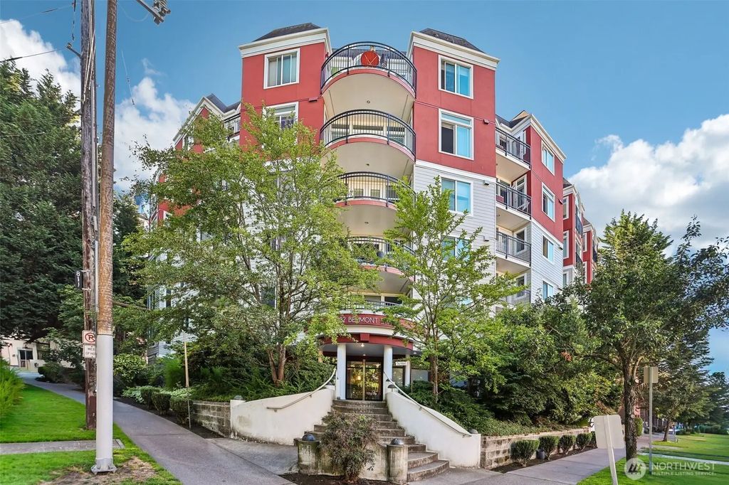 232 Belmont Avenue E 301, Seattle