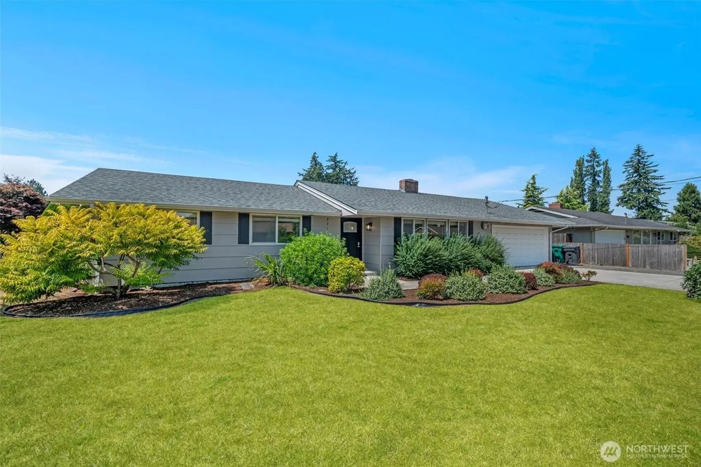 9214 46th Drive Ne, Marysville