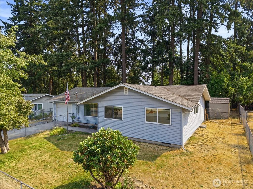 17215 13th Avenue Ct E, Spanaway