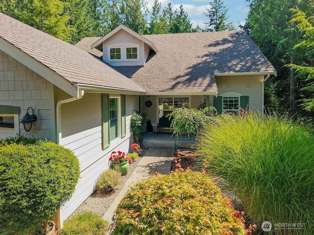 50 Cascade Lane, Port Ludlow