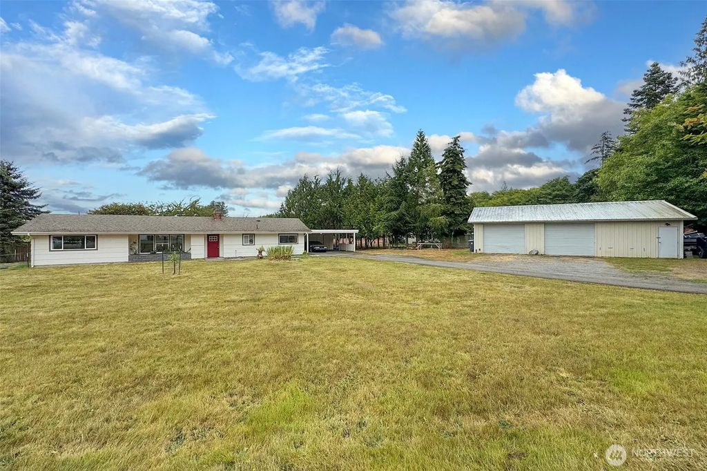 415 N Lees Creek Road, Port Angeles