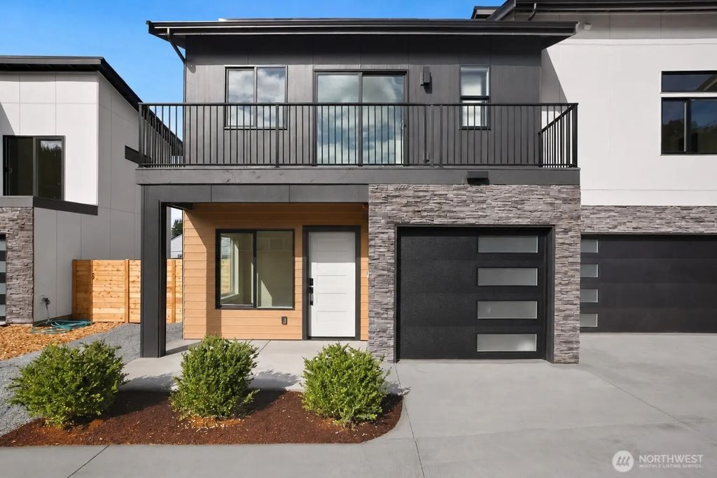 508 Sw 137th Street B, Burien