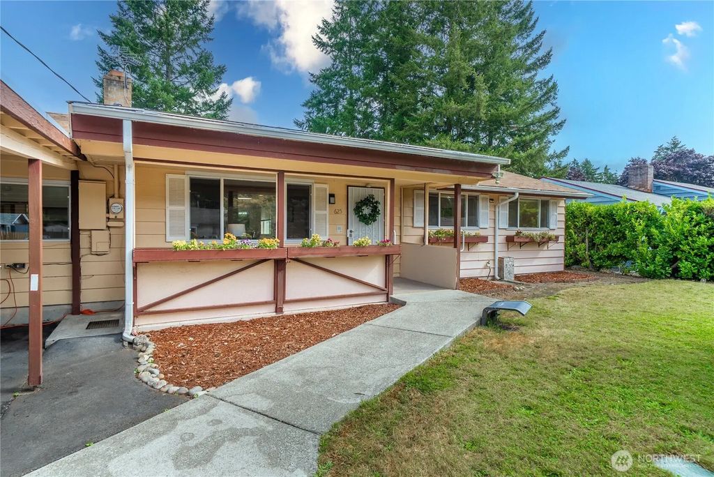 625 175th Street S, Spanaway