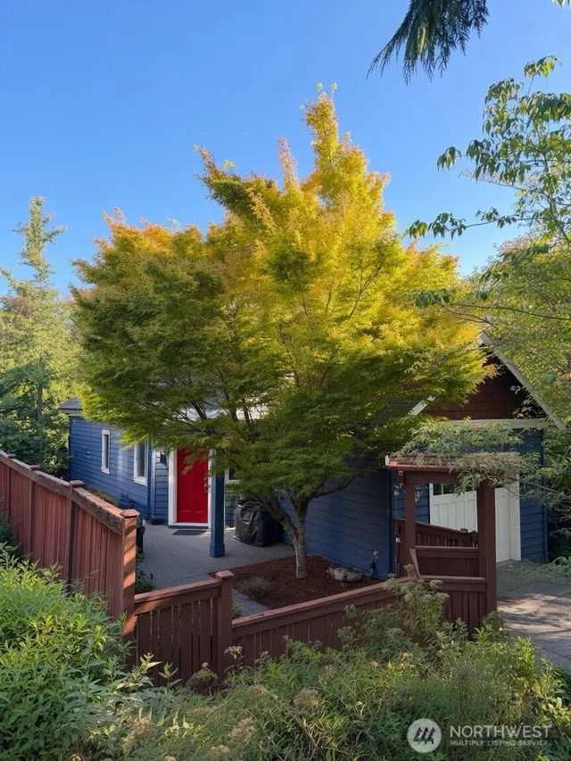2858 Nw 90th Place, Seattle