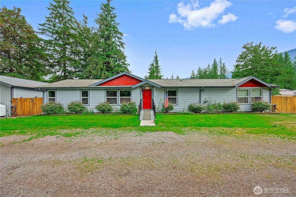 405 415th Avenue Se, Gold Bar