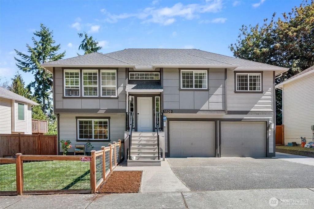 5529 1st Drive W, Everett
