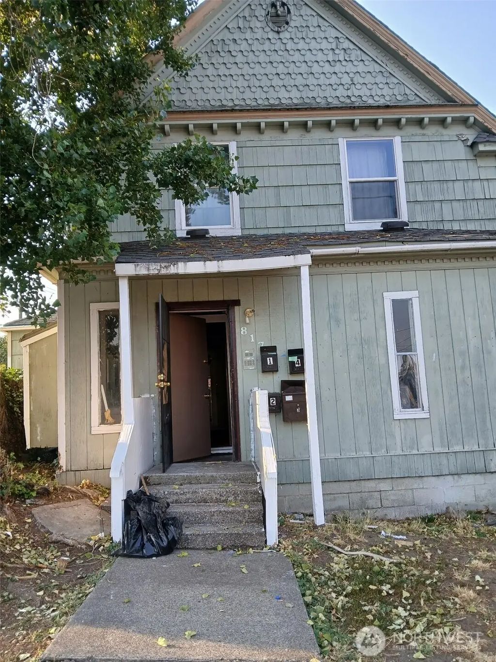 817 S 13th Street, Tacoma