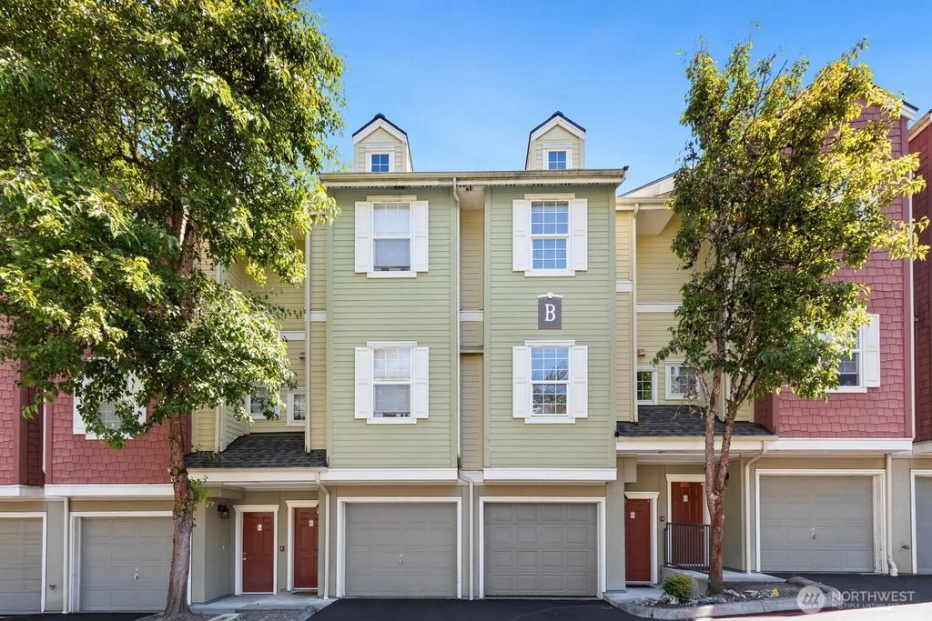 1800 Ne 40 Street B-4, Renton