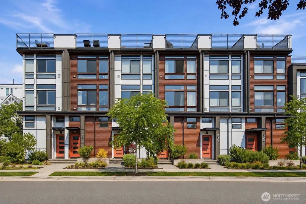 720 N 43rd St, Seattle