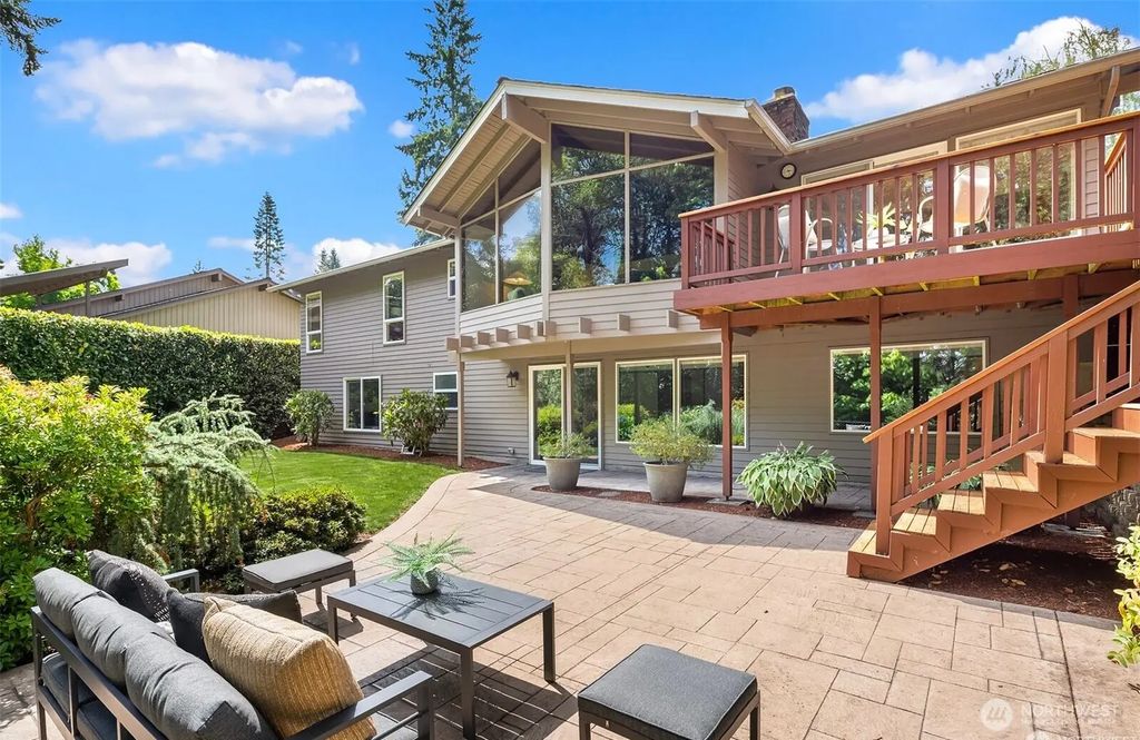 4448 144th Avenue Se, Bellevue